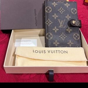 Louis vuitton Hp Trio  monogram agenda  pm planner  box dust cover code  pen